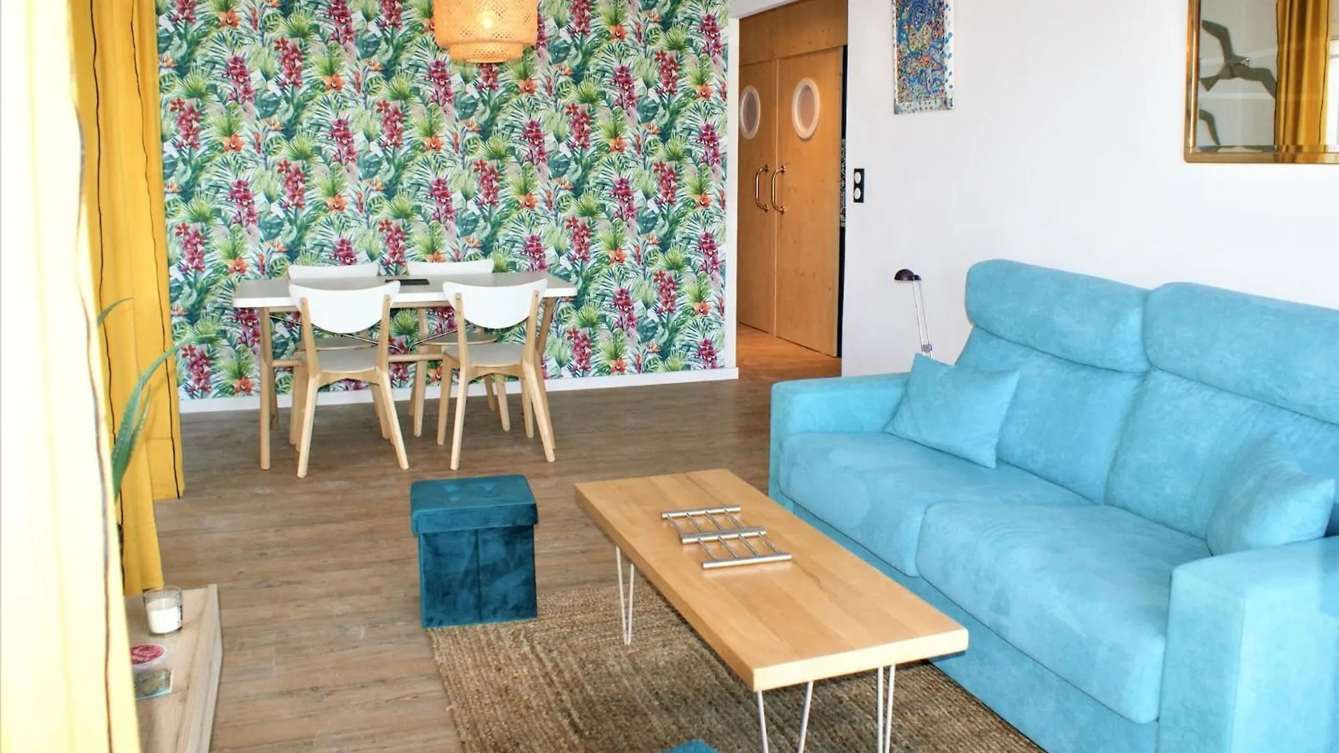 Apartamento Con Vistas Al Mar Y Al Puerto De Roses Av-07 Spain